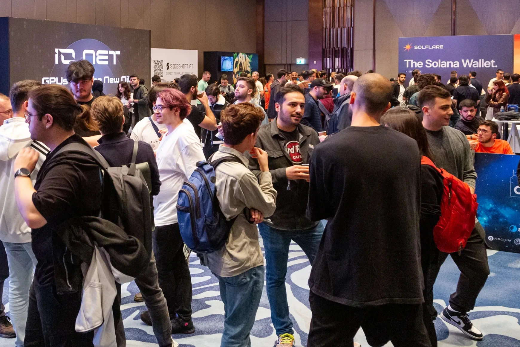 2024 Solana Istanbul Exhibition 031 Smaller